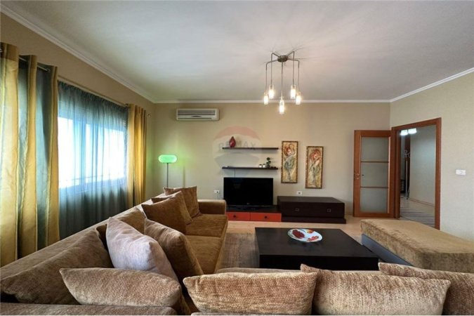 APARTAMENT 2+1 ME QIRA KOMUNA E PARISIT