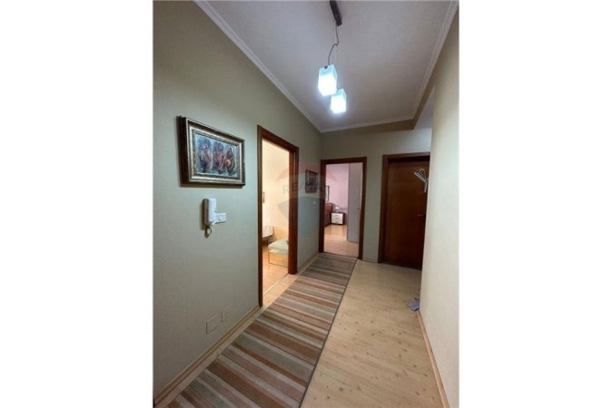 APARTAMENT 2+1 ME QIRA KOMUNA E PARISIT