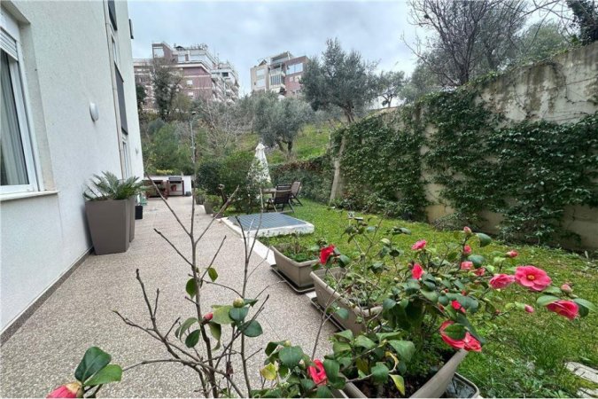 Ofrohet Per Qira Apartament 2+1+2