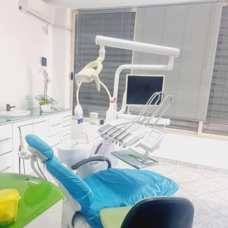 Elbasan, Klinike dentare / kabinet dentar