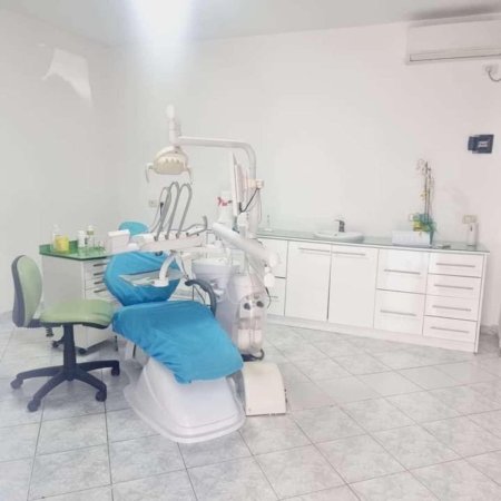 Elbasan, Klinike dentare / kabinet dentar