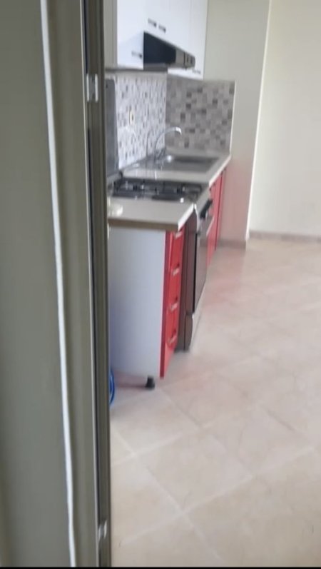 Shes apartament 1+1, 72 m2, pallat i ri, Te Ardeno, Mbrapa Veko ne Autostrade