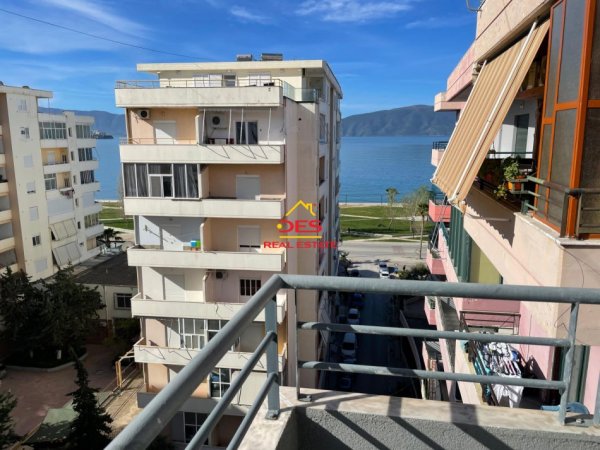 JEPET ME QIRA APARTAMENT 2+1 NË LUNGOMARE ,VLORË.