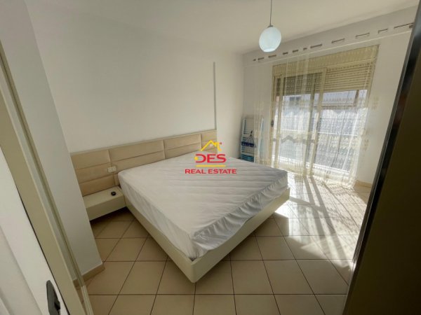 JEPET ME QIRA APARTAMENT 2+1 NË LUNGOMARE ,VLORË.