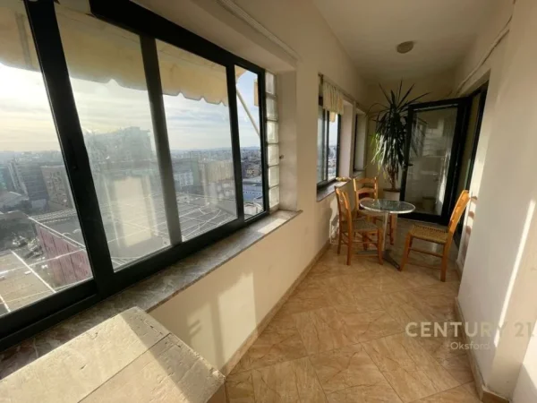 JEPET ME QIRA APARTAMENT 2+1+2 + DEPO ,TEK STACIONI I TRENIT !