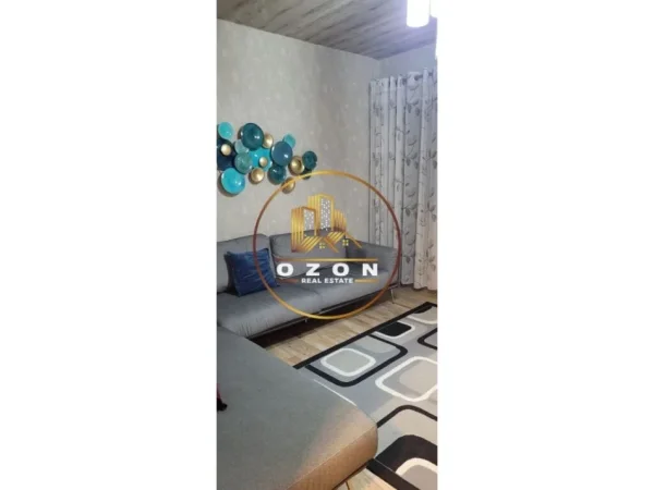 Apartament 2+1+2+Post parkimi për qera ne Fresk!