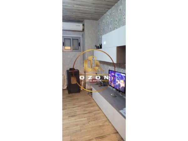 Apartament 2+1+2+Post parkimi për qera ne Fresk!