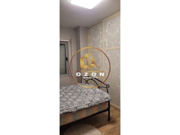 Apartament 2+1+2+Post parkimi për qera ne Fresk!