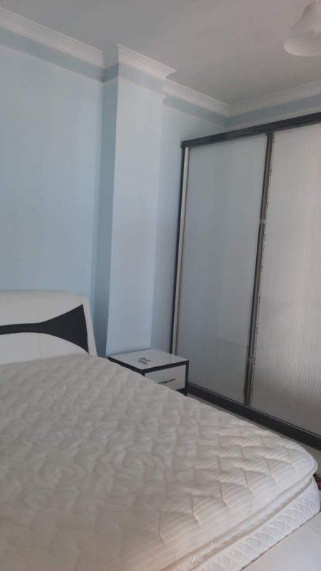 Tirane, jepet me qera apartament Kati 6, 100 m² 400 Euro (kamez)
