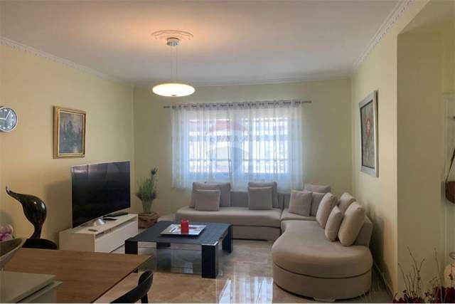 Tirane, jepet me qera apartament 2+1 Kati 6, 70 m² 450 Euro (Rruga Ndre Mjeda)