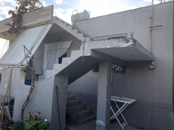 Vlore, shitet shtepi 319 m² 50.000 Euro