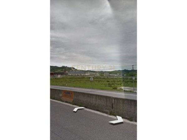 Tirane, shes toke 1.000 m² 60.000 Euro (Vore, Autostrada Tirane-Durres)
