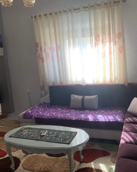 Tirane, jap me qera apartament 3+1+BLK Kati 3, 169 m² 575 Euro, Ish Fusha e Aviacionit