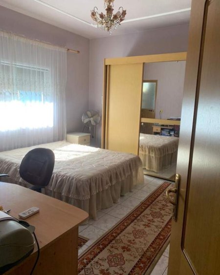 Tirane, jap me qera apartament 3+1+BLK Kati 3, 169 m² 575 Euro, Ish Fusha e Aviacionit