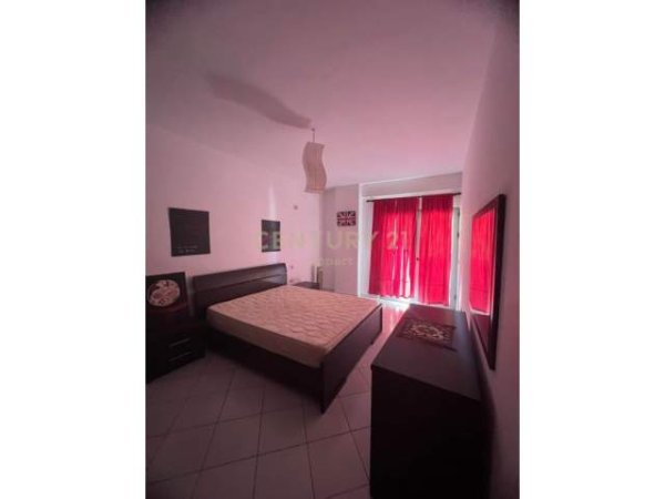 JAPIM ME QIRA APARTAMENT 2+1+2, NE ASTIR, 84 M2, Kati 2, 350 Euro (Astir)