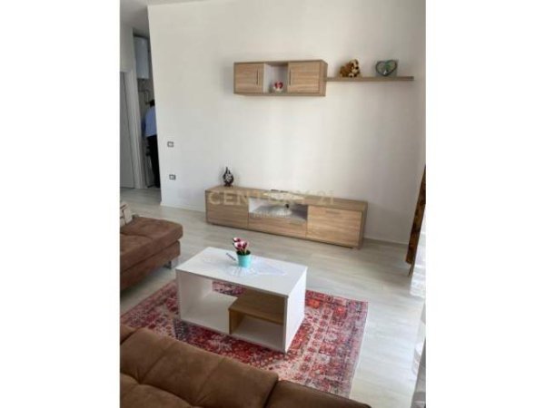 Tirane, jepet me qera apartament 2+1+A+BLK Kati 2, 101 m² 550 Euro (Liqeni i Thate)