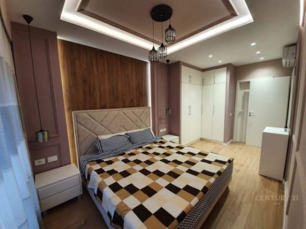 Tirane, shes apartament 2+1 Kati 6, 93 m² 170.000 Euro (21 dhjetori)