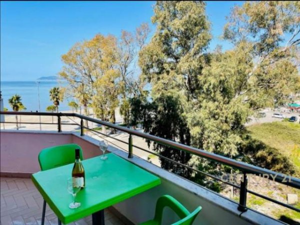 Vlore, shitet apartament 1+1+BLK Kati 1, 66 m² 115.000 Euro (lungomare)