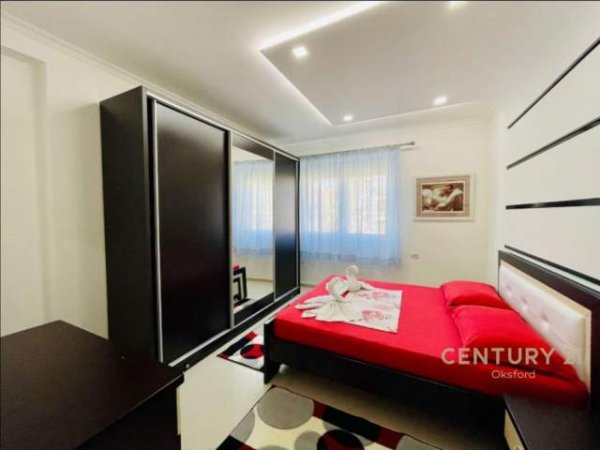 Vlore, shitet apartament 1+1+BLK Kati 1, 66 m² 115.000 Euro (lungomare)