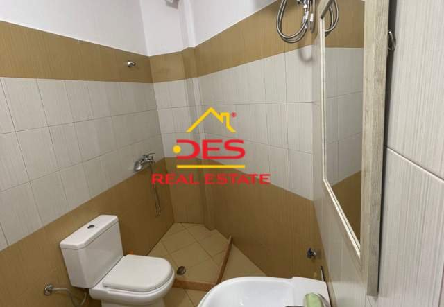 Shqiperi, shitet apartament Kati 5, 76 m² 85.000 Euro (Rruga Dhimiter Konomi)