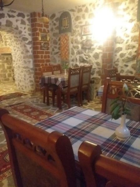Tirane, jepet me qera bar-restorant,kati -1,Pallatet e Shallvareve,Tirane,Rruga (Gjergj Fishta"Nr.11)