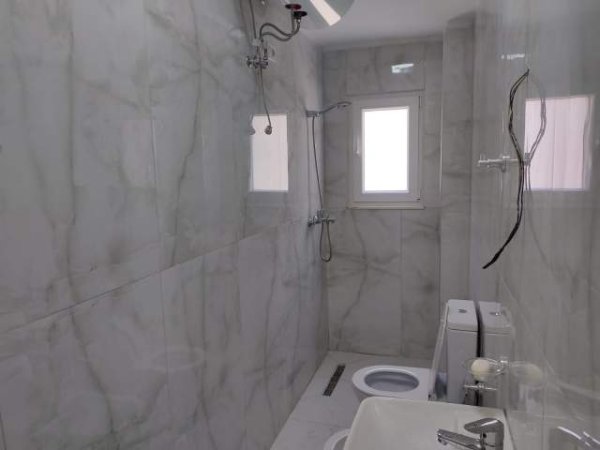 Tirane, jepet me qera apartament 2+1+BLK Kati 2, 70 m² 400 Euro (Rruga e Dibres)