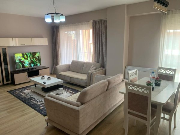 JEPET ME QERA  APARTAMENT 2+1 700 EURO KOMPLEKSI DELIJORGJI