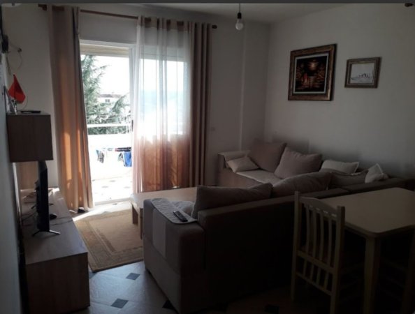 Apartament 2+1 me qera - Fresk