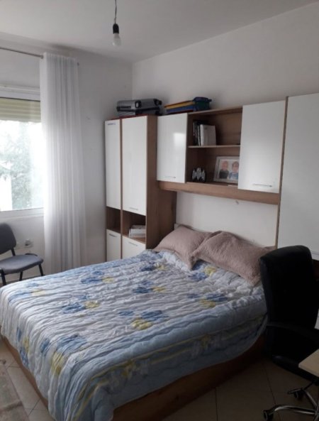 Apartament 2+1 me qera - Fresk