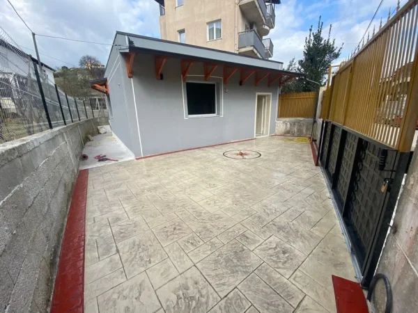 Jepet me qera Vile, 450 Euro/muaj, Selite