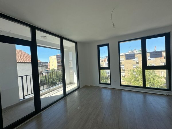 Disponojmë Apartament 2+1+2, i cili jepet me Qera per Biznes, Ali Dem.