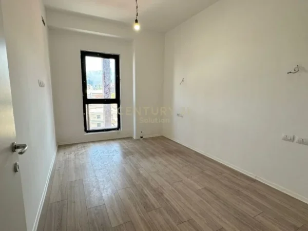 JEPET ME QIRA APARTAMENT 1+1 BOSH PER ZYRA NE REZIDENCEN " TIRANA GARDEN BUILDING"!!!