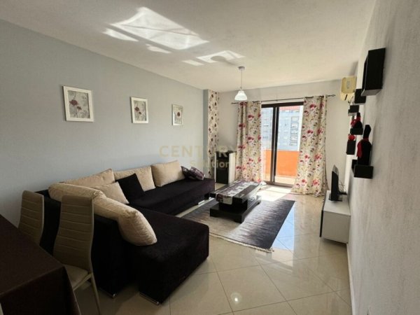 JAPIM ME QIRA APARTAMENT 2+1 PERBALLE VILA L !