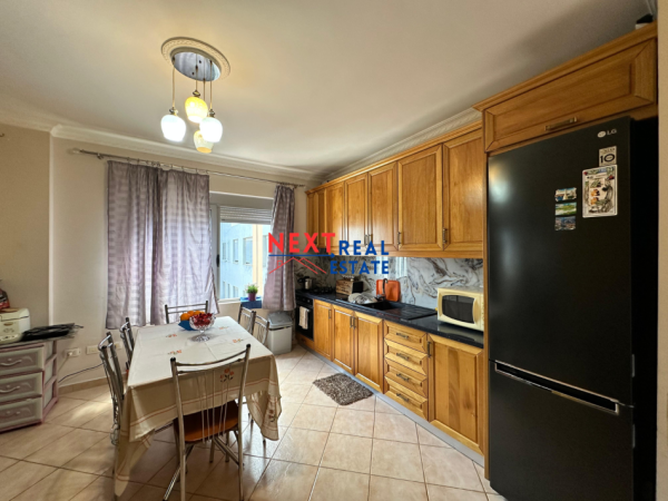 APARTAMENT 2+1+2 NE LUNGOMARE, VLORE