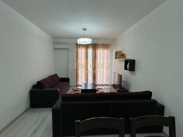 APARTAMENT 1+1+POST PARKIMI PER QIRA NE ASTIR !