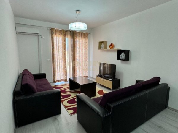 APARTAMENT 1+1+POST PARKIMI PER QIRA NE ASTIR !