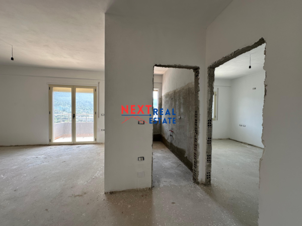 SHITET APARTAMENT 1+1 NE LUNGOMARE, VLORE