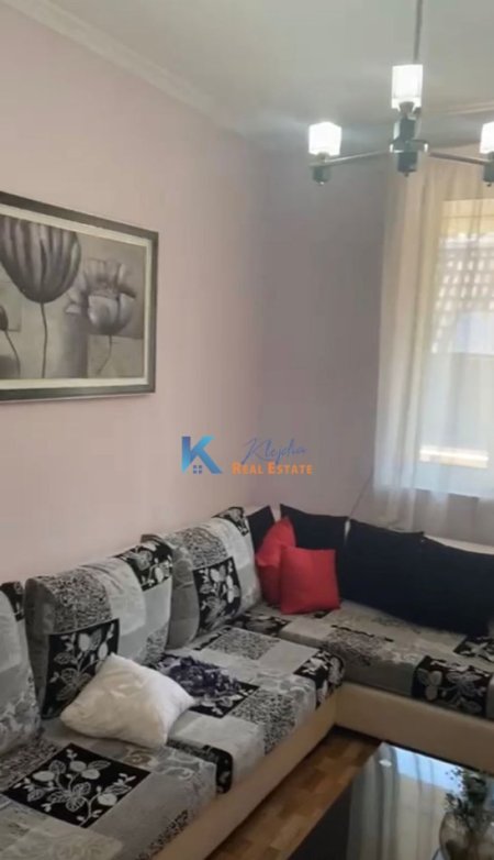 Apartament 1+1 per qira ne Bllok, Pallatet Agimi