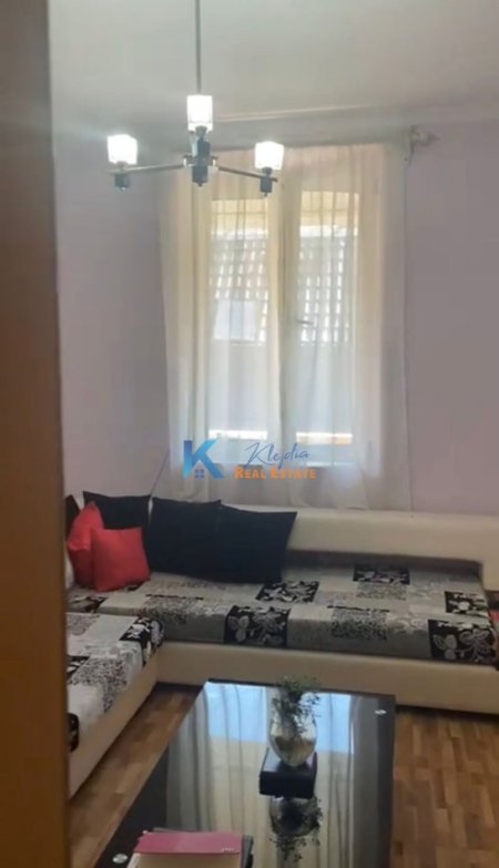 Apartament 1+1 per qira ne Bllok, Pallatet Agimi