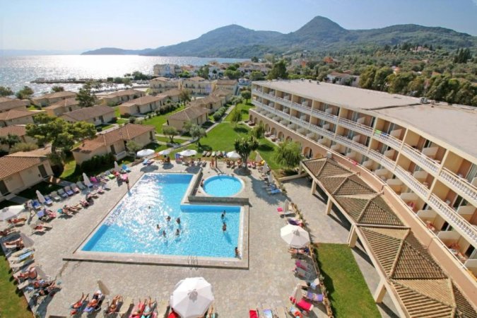 PLAZH NË KORFUZ - Messonghi Beach Holiday Resort 4 - 7 Ditë (6 Netë) All Inclusive  Nisje 2 Qershor  8 Qershor  14 Qershor  20 Qershor  26 Qershor  2 Korrik  8 Korrik  14 Korrik  20 Korrik  26 Korrik  1 Gusht  7 Gusht  13 Gusht  19 Gusht  25 Gusht  31 Gusht