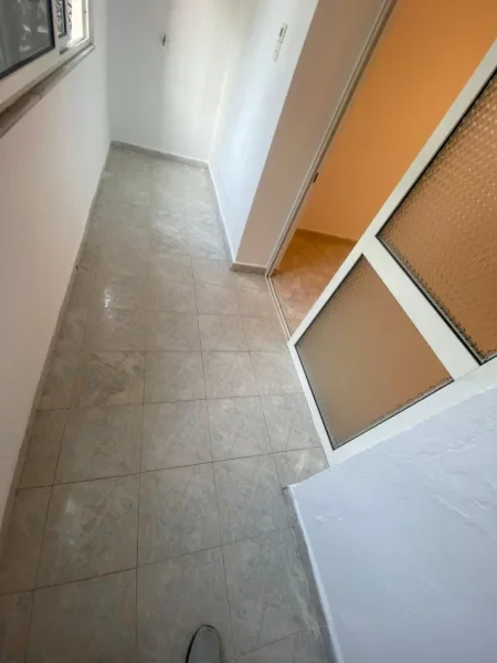 Apartament me qera 3+1