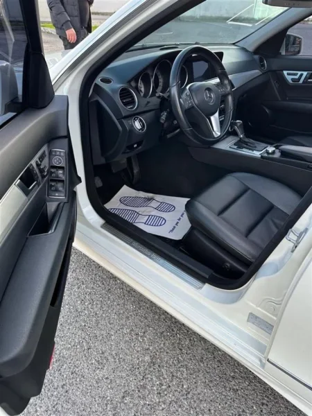 Mercedes Benz C220 FULL PANORAME