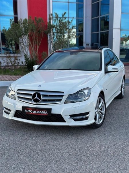 Mercedes Benz C220 FULL PANORAME