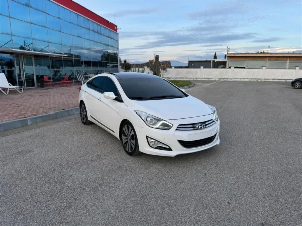 Shitet Hyundai I40 Saloon FULL OPSION