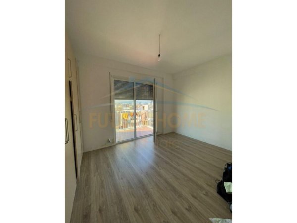 Qera, Apartament 2+1+Post Parkimi, Unaza e Re, Tirane.