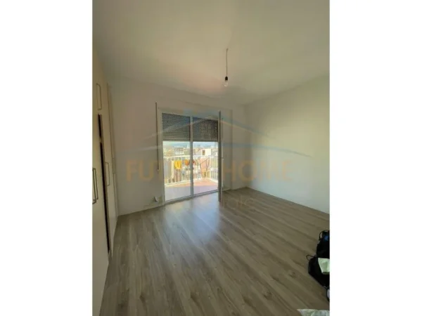 Qera, Apartament 2+1+Post Parkimi, Unaza e Re, Tirane.