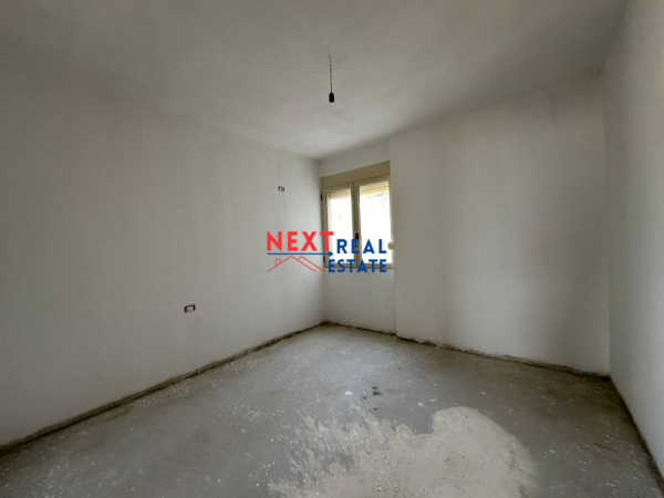 REZERVO PRONEN VETEM ME 500€! SHITET APARTAMENT 2+1 NE LUNGOMARE, VLORE