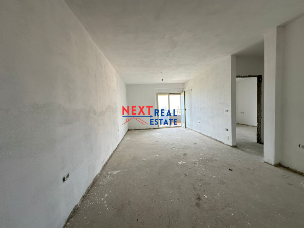 SHITET APARTAMENT 2+1 NE LUNGOMARE, VLORE