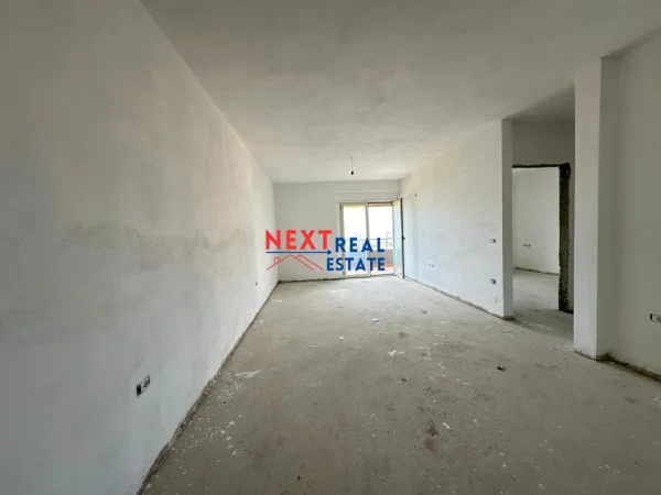 REZERVO PRONEN VETEM ME 500€! SHITET APARTAMENT 2+1 NE LUNGOMARE, VLORE