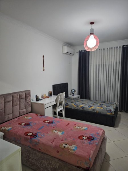 Shitet Apartament 2+1 ne Astir